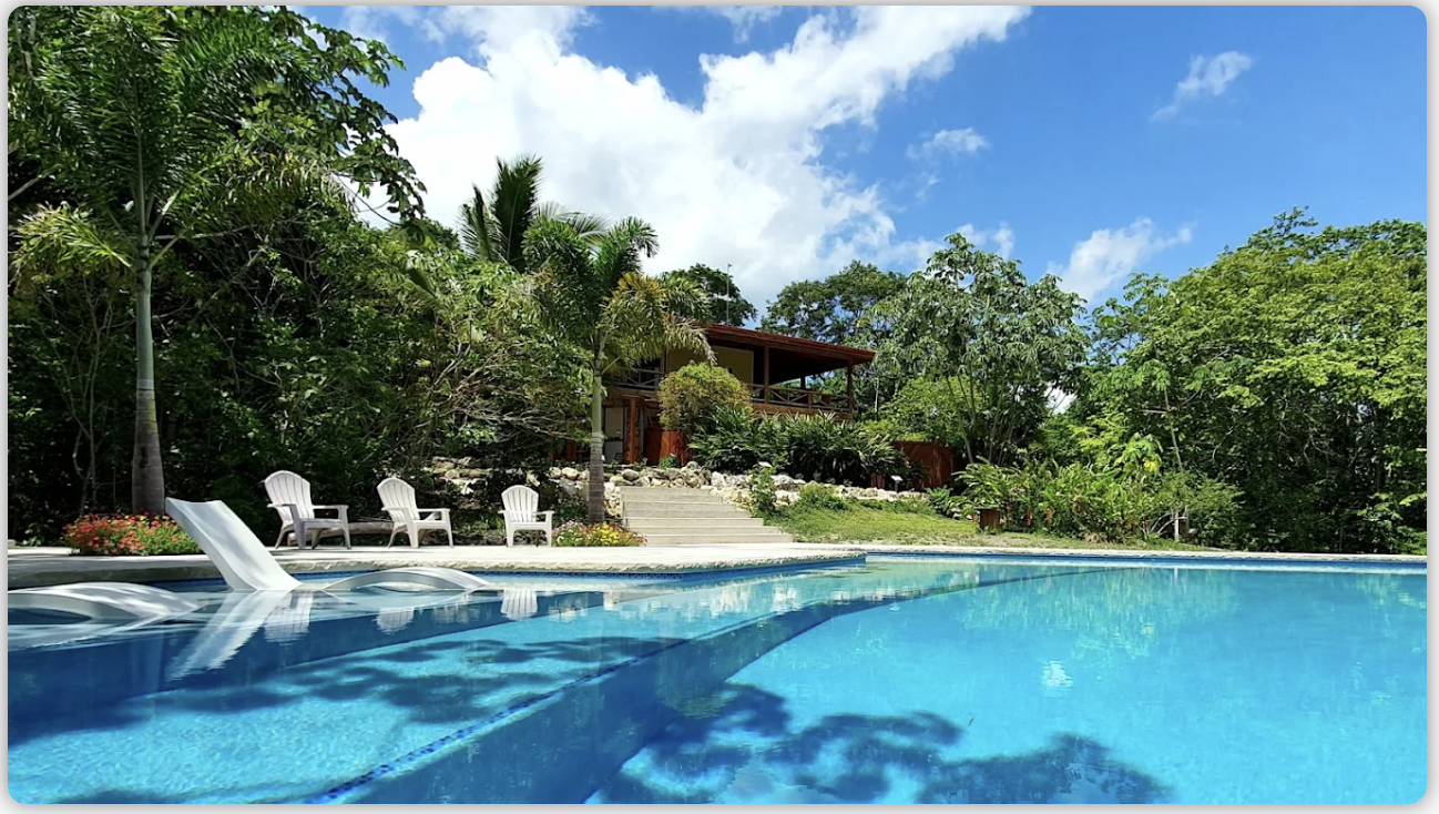 Vanilla Hills recognized as a Cloudbeds PMS and Planniac user